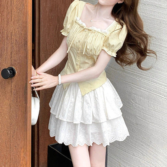 Lace Trim Square Neck Puff Short Sleeve Blouse