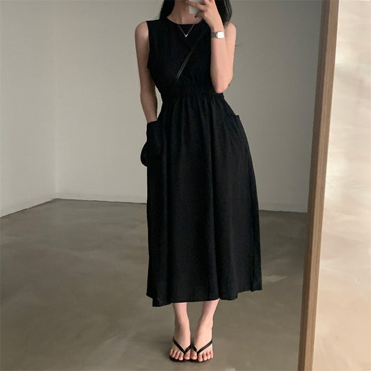 Solid Color Round Neck Pocket Maxi Dress