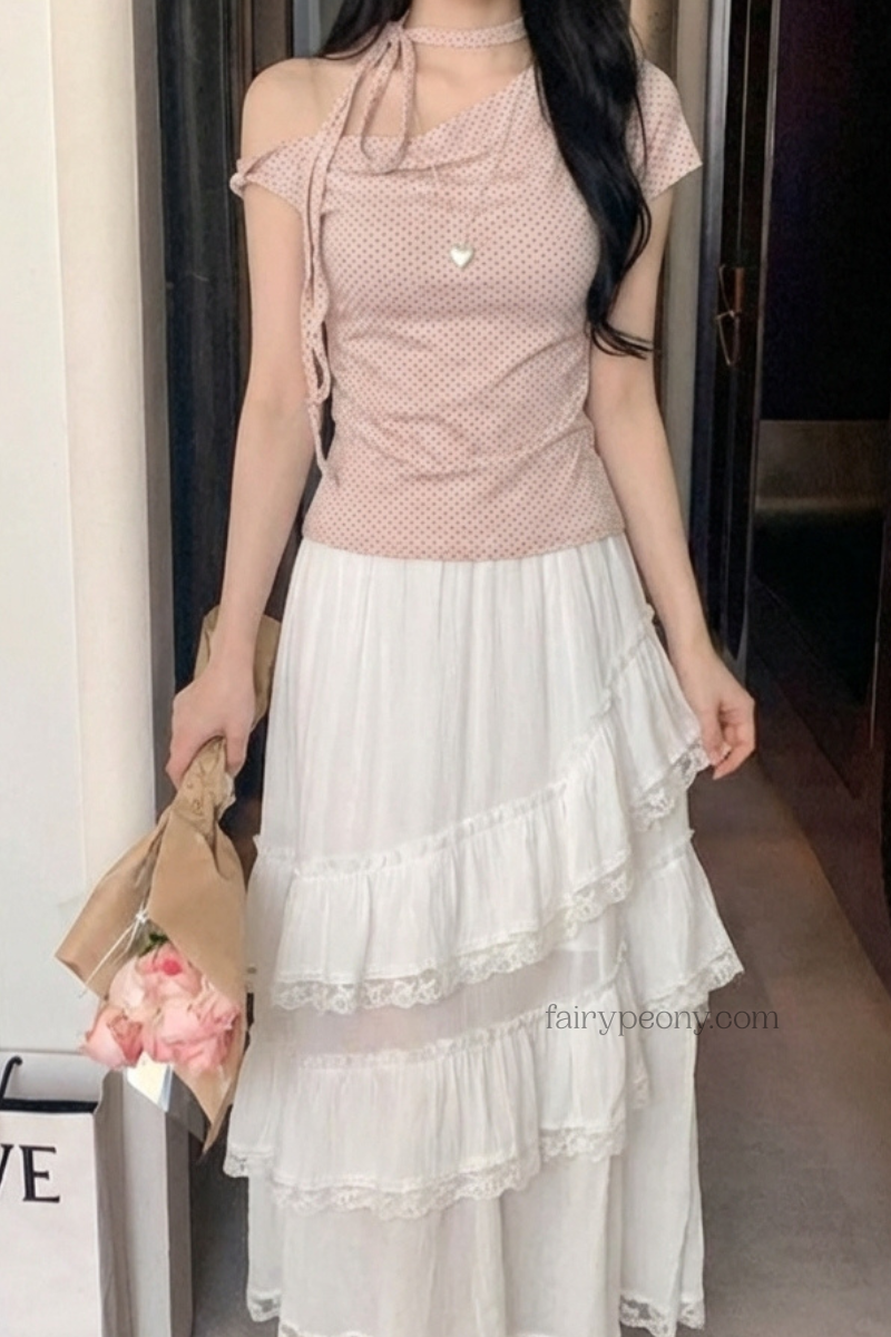 OOTD: Polka Dot Short Sleeve Tee + Ruffled Fairy Lace Maxi Skirt - fairypeony