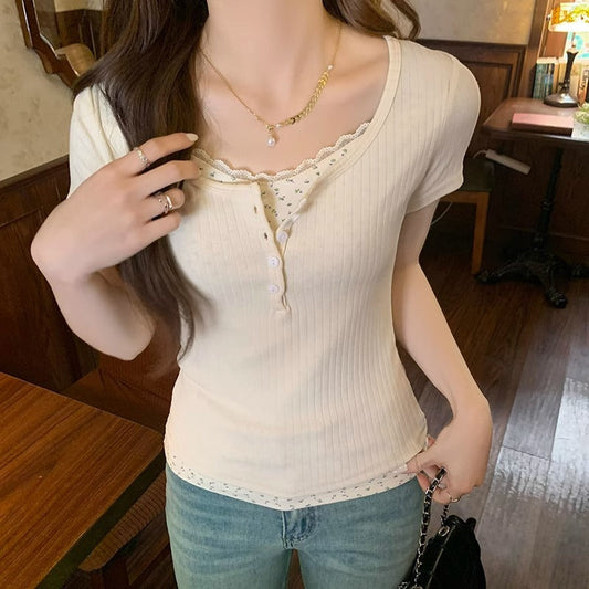 OOTD: Short Sleeve Tee + Baggy Sweatpants + Leather Shoulder Bag