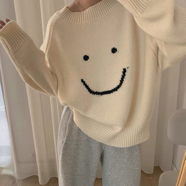 Smiley Face Oversized Sweater - fairypeony