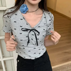 OOTD: Short Sleeve Tee + Boyfriend Jeans + Leather Shoulder Bag