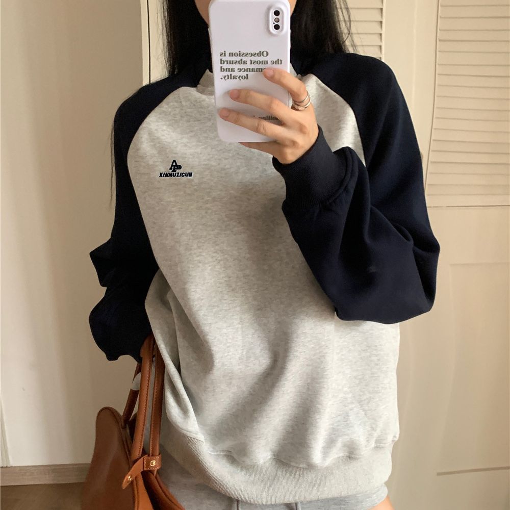 Vintage Embroidered Contrast Color Raglan Sweatshirt