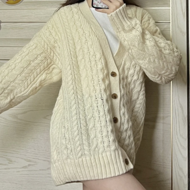 Vintage Loose Cable Knit Cardigan