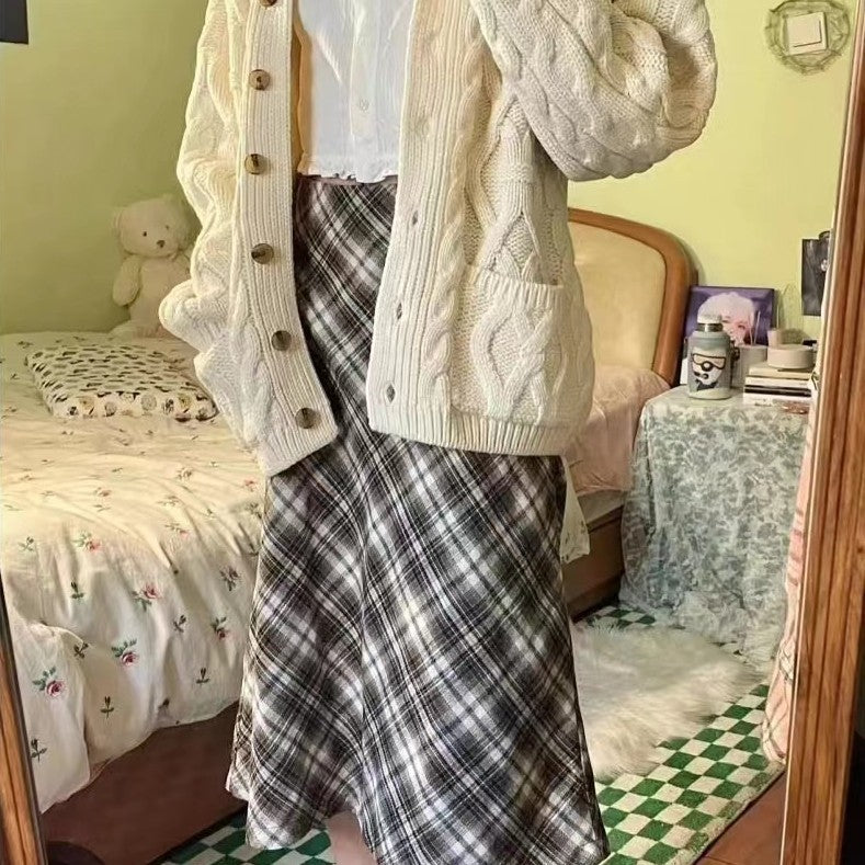 Vintage Plaid Low Rise Midi Skirt