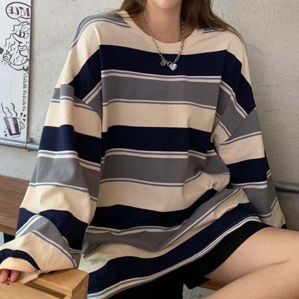 Vintage Striped 90s Long Sleeve Tee