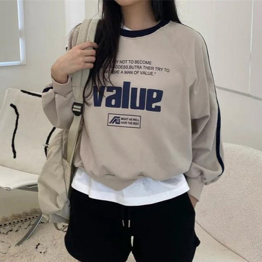 OOTD: Round Neck Sweatshirt + High Waist Cargo Jeans