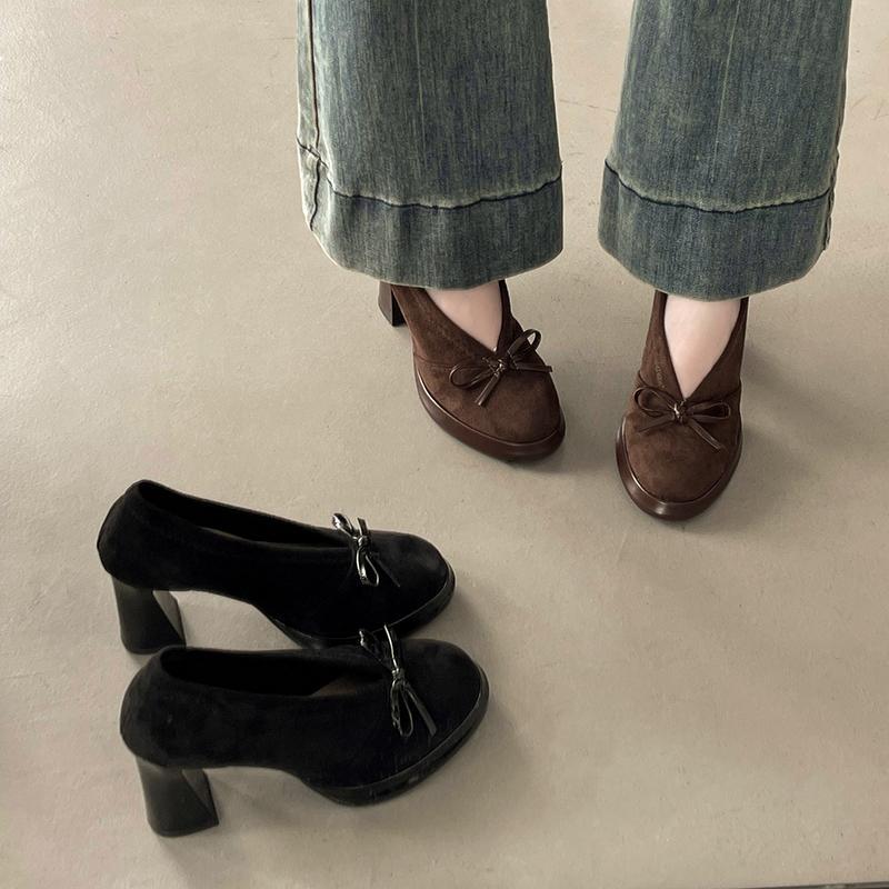 Retro Buckle Heeled Mary Jane Shoes - fairypeony