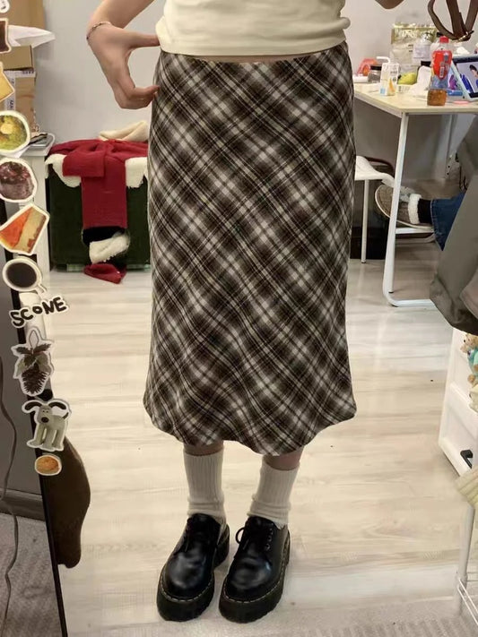 Vintage Plaid Low Rise Midi Skirt