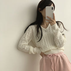 Vintage Cable Knit V-Neck sweater
