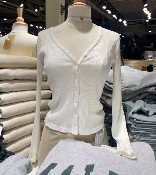 2000s Vintage Ribbed Button-Front Cardigan – Ultra-Crop V-Neck Knit in White One Size