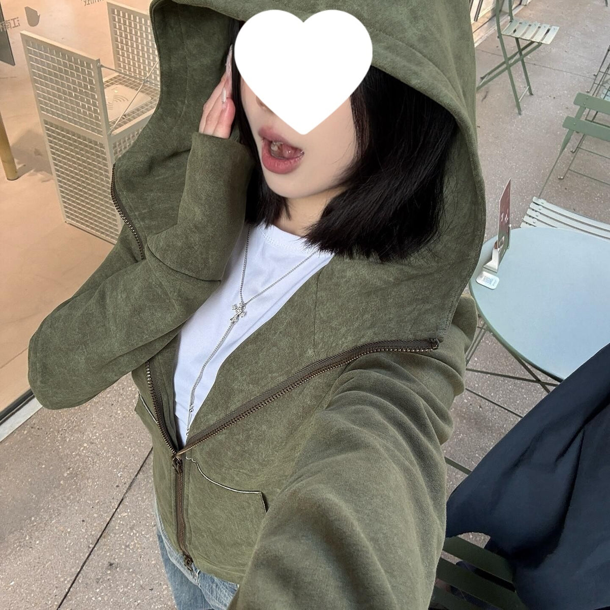 Retro Green Hooded Zip-Up Sweatshirt