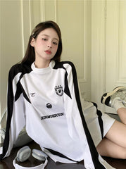 Contrast Color Embroidery Print Oversized Sweatshirt - fairypeony