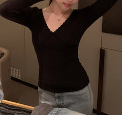 Lace Trim V Neck Slim Long Sleeve Knit Tee