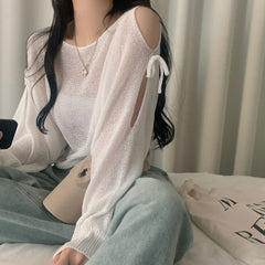 Aesthetic Cutout Off-shoulder Knitted Tee