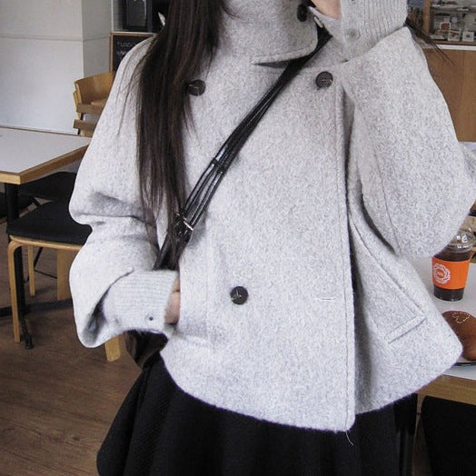 Loose quilted jacket with fluffy trim in light gray, front view