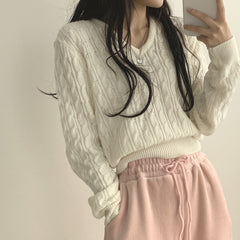 Vintage Cable Knit V-Neck sweater