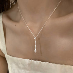 Starfish pearl necklace