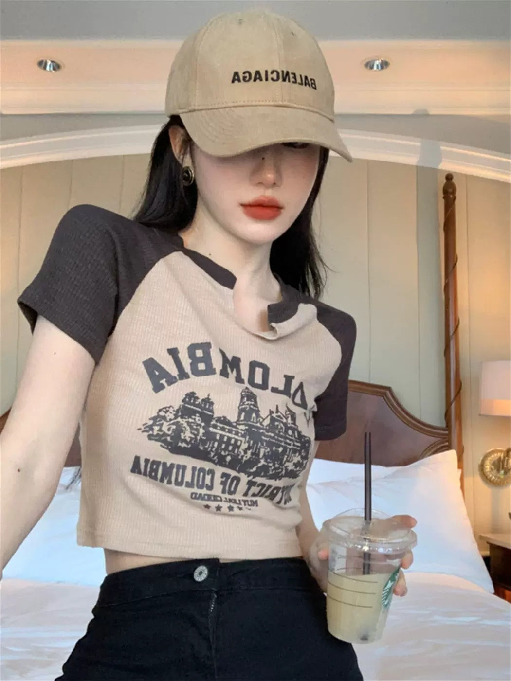 Vintage Logo Raglan Sleeve Crop Top - fairypeony