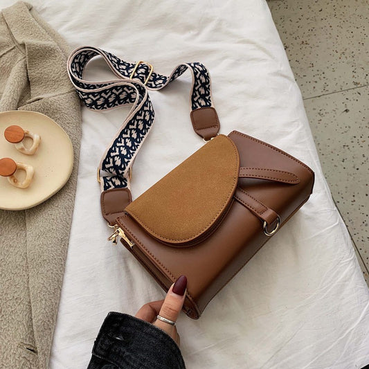 Wideband Crossbody Bag, , women clothing, wideband-crossbody-bag, , fairypeony