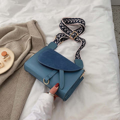 Wideband Crossbody Bag, , women clothing, wideband-crossbody-bag, , fairypeony