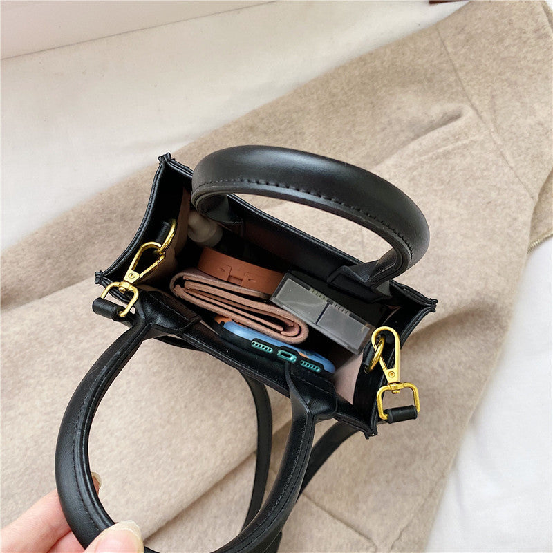 Korean Style Crossbody Bag, , women clothing, korean-style-crossbody-bag, , fairypeony