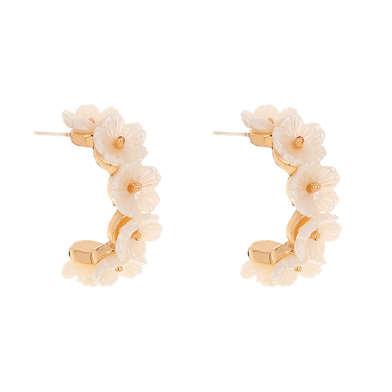 Resin White Flower Type C Stud Fashion, , women clothing, resin-white-flower-type-c-stud-fashion, , fairypeony