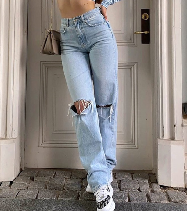 Blue Wash Straight Leg Knee Ripped Jeans - fairypeony